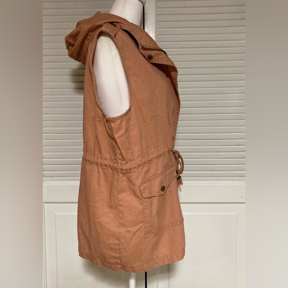 EUC Zenana Outfitters Lightweight Vest Plus Size 1X - Picture 3 of 8